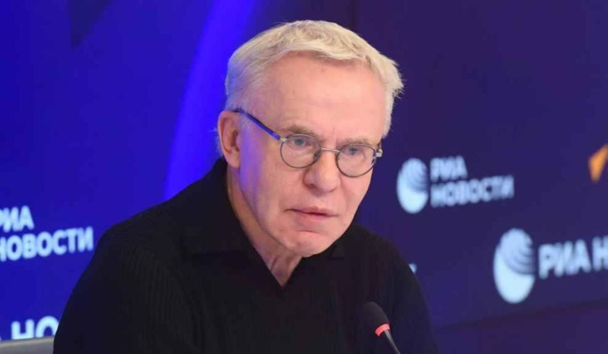 Фетисов заявил, что не понимает мотивов отставки главного тренера "Динамо"