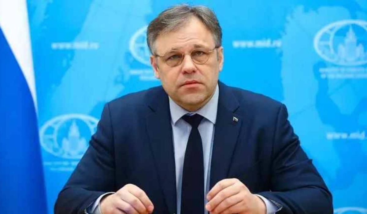 Мирошник назвал "звериной истерикой" пост Ермака с горящим Кремлем