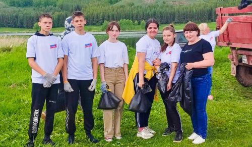Молодая Гвардия Шаранского района РБ провела акцию «Чистый берег»