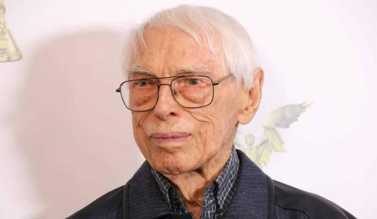 Путин поздравил композитора Александра Зацепина со столетием