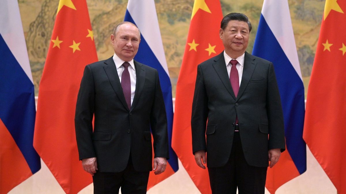 Путин отметил российско-китайские отношения как гарантию стабильности