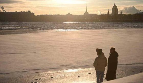 Леус сообщил о погодных условиях в Петербурге 24 февраля