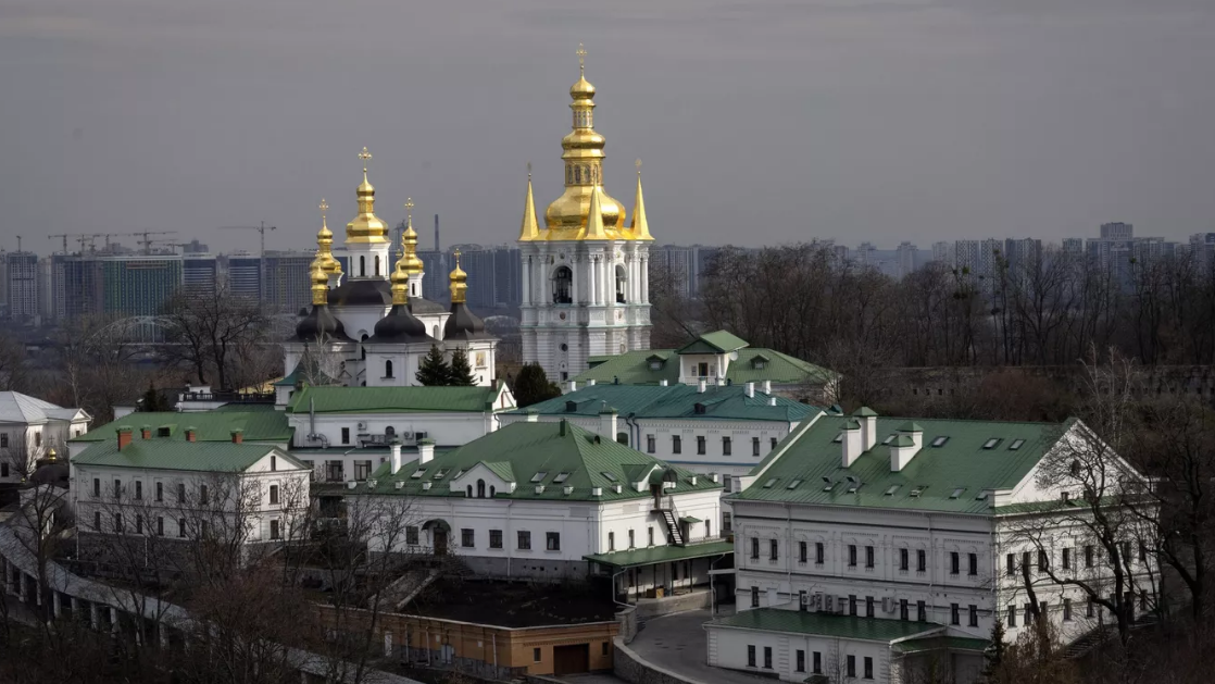 Иерарх Иерусалимской церкви потребовал от Киева прекратить гонения на УПЦ