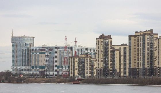 В Петербурге за пять лет очередь на получение жилья сократилась в три раза