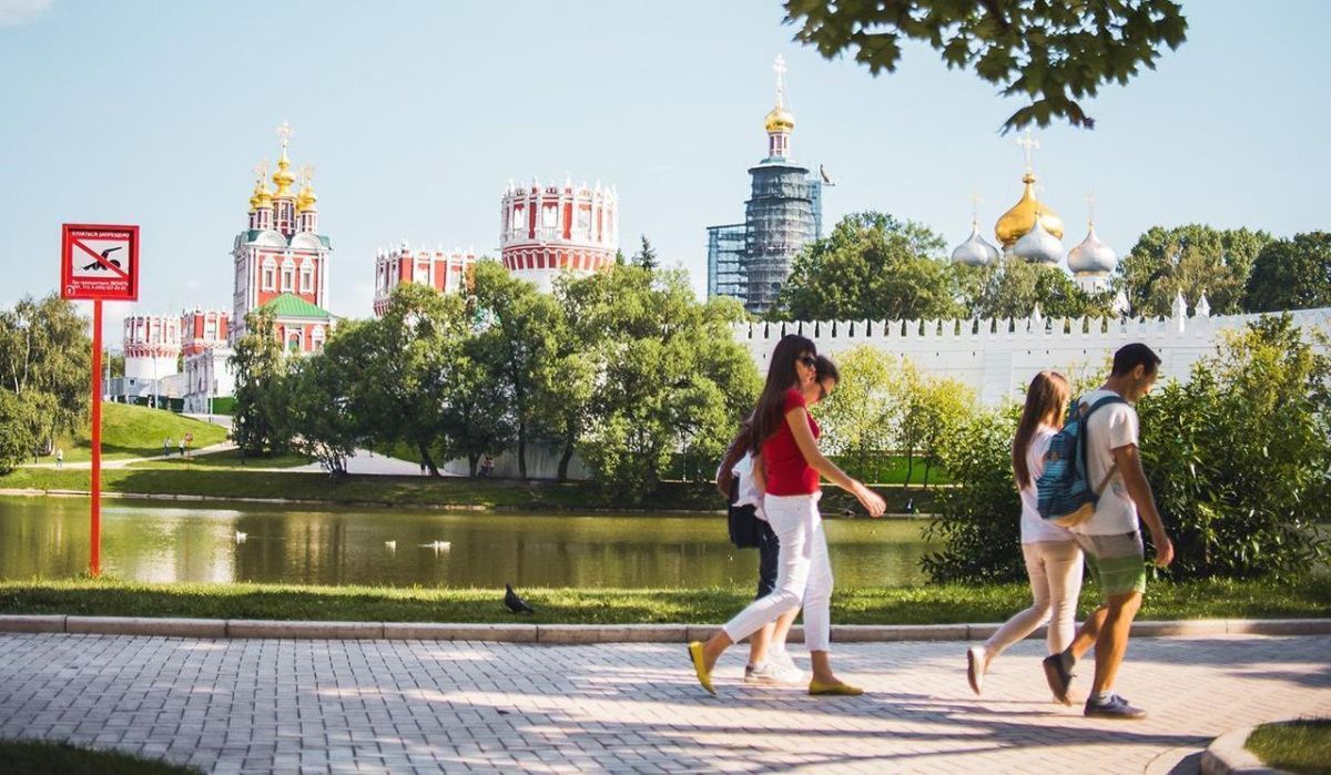 Ремонт Новодевичьей набережной в Москве успешно завершен