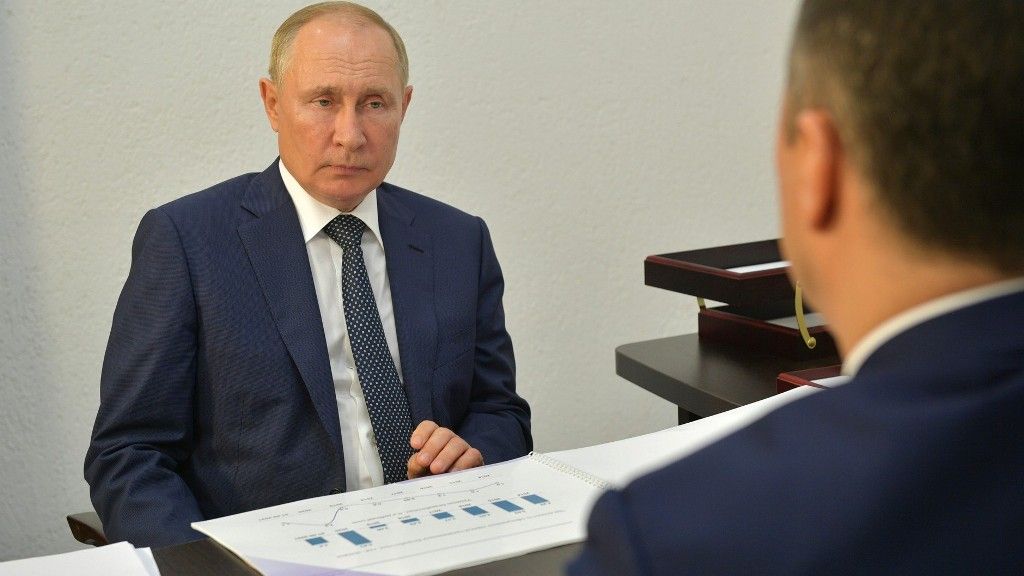 Путин предупредил, что вскоре может уйти на карантин