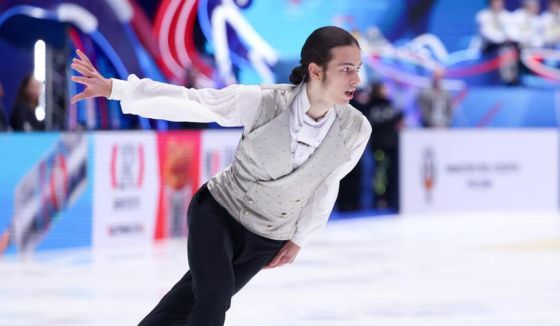 Петербургские фигуристы завоевали весь пьедестал на финале Гран-при России