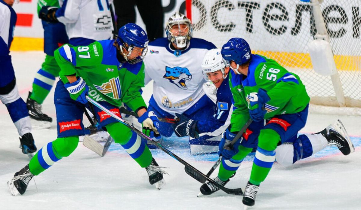 &quot;Салават Юлаев&quot; разгромил &quot;Барыс&quot; в матче КХЛ