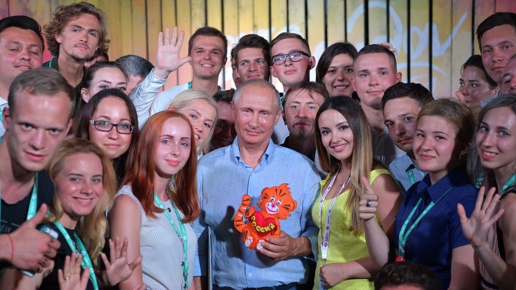 Путин сказал российским выпускникам, что самое главное в жизни