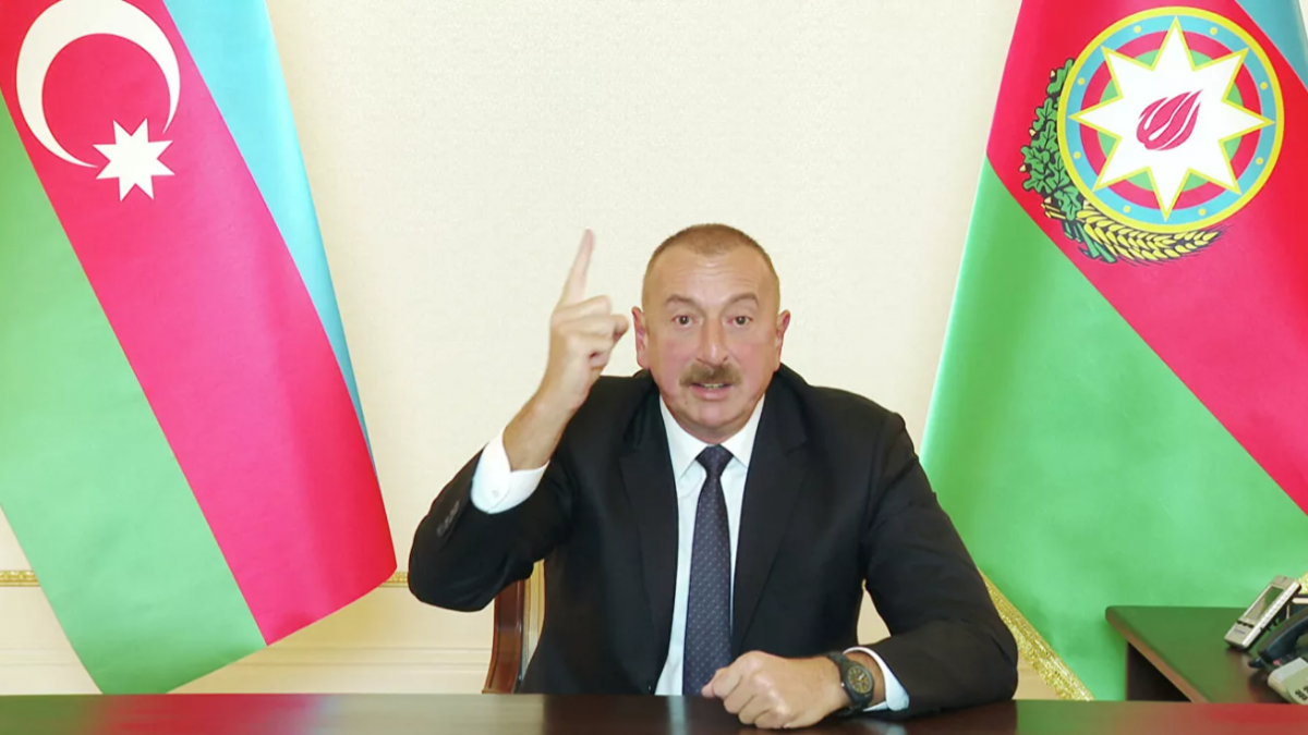 "Я изменил статус-кво. Там, на поле боя" - Алиев о переговорах по Карабаху