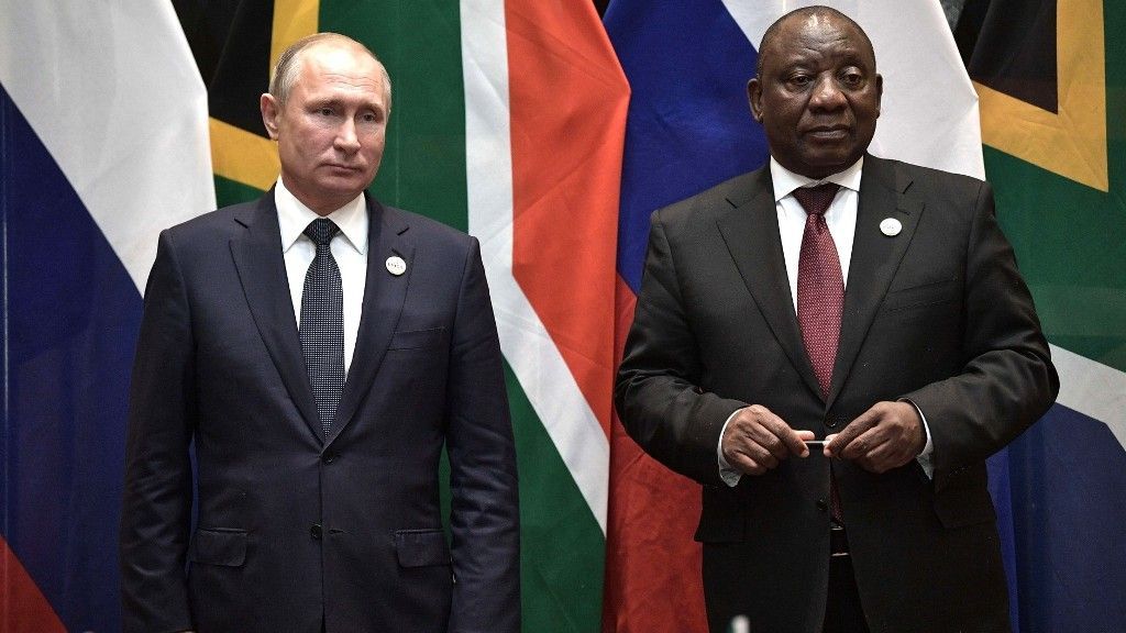 Путин поздравил президента ЮАР с Днём Свободы