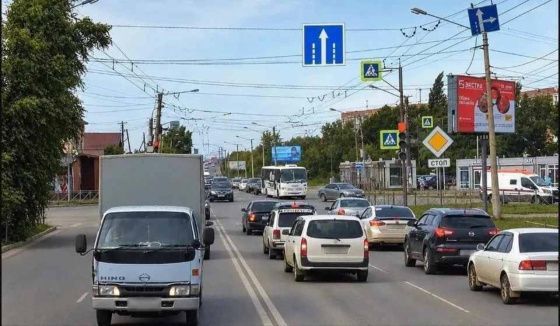 В Омске изменят схему движения на перекрёстке Новокирпичной и 6-й Станционной