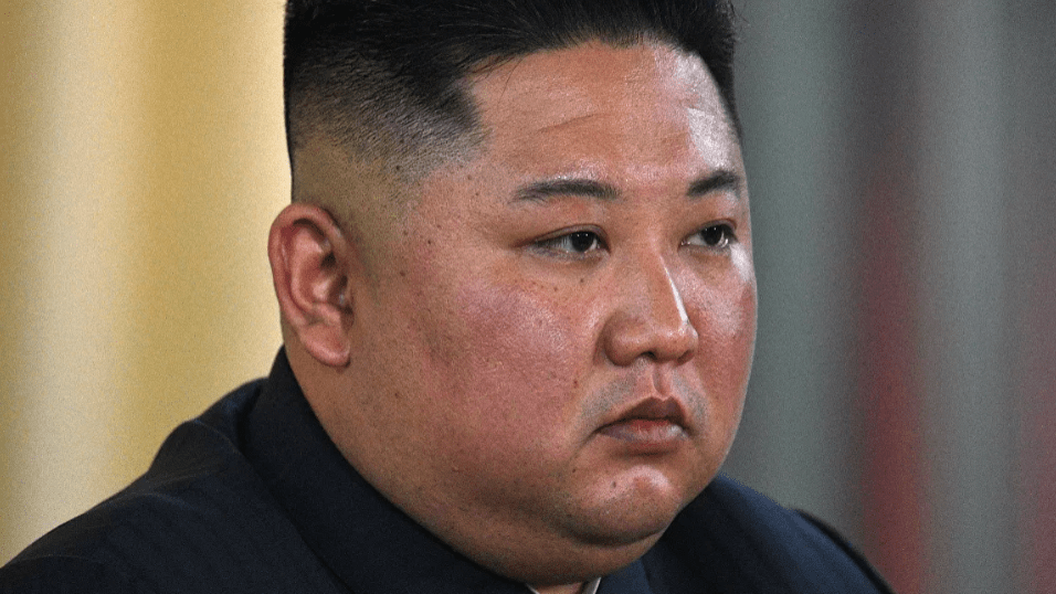 "Мне нет оправдания": Ким Чен Ын извинился перед народом