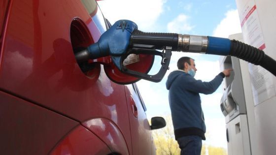 Под Новосибирском избили сотрудника АЗС за отказ отпустить бензин