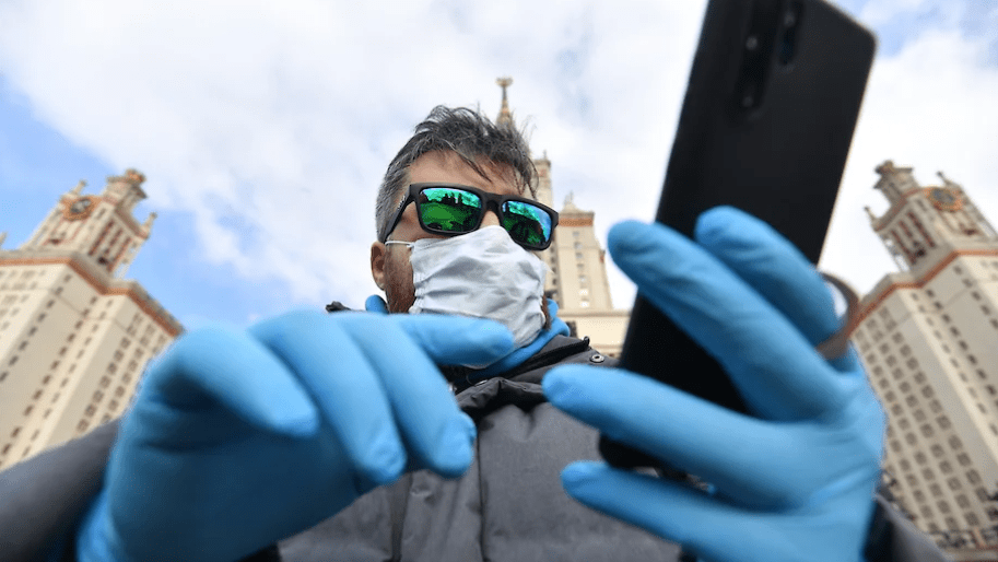 Дело о мошенничестве с масками на 70 млн возбудили по заявлению Ozon