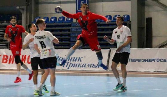 «Пермские медведи» пробились в полуфинал чемпионата России по гандболу
