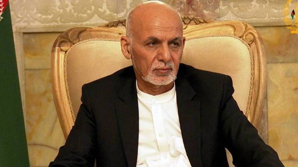 СМИ: президент Афганистана уходит в отставку из-за захвата Кабула террористами