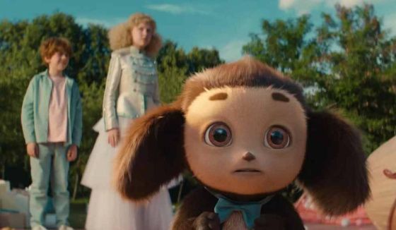 "Чебурашка 2" вторую неделю лидирует в российском кинопрокате