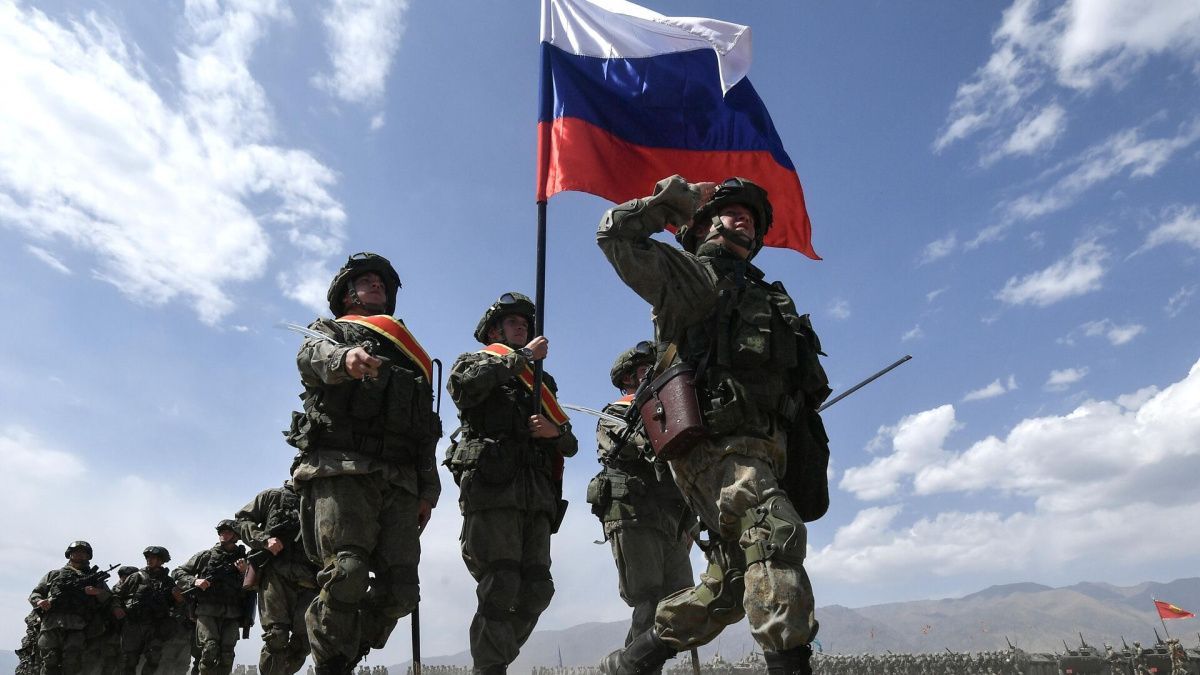 Мигранты не смогут уклоняться от службы в российской армии