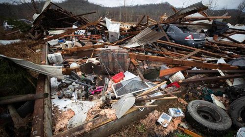 Торнадо в штате Кентукки унесло жизни 70 человек