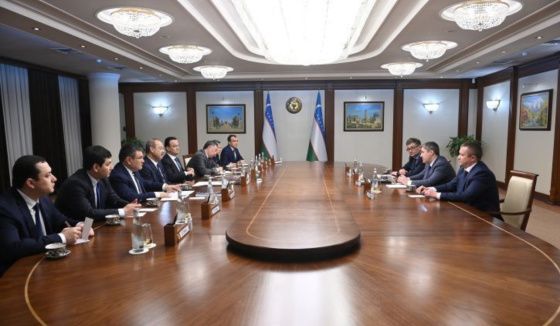 Махонин обсудил развитие промкооперации с Премьер-министром Узбекистана
