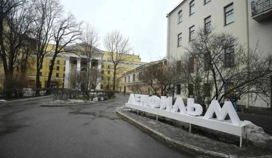 Гендиректор "Ленфильма" осталась на своей должности