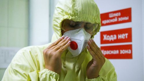 В России выявили менее 90 тысяч новых случаев COVID-19