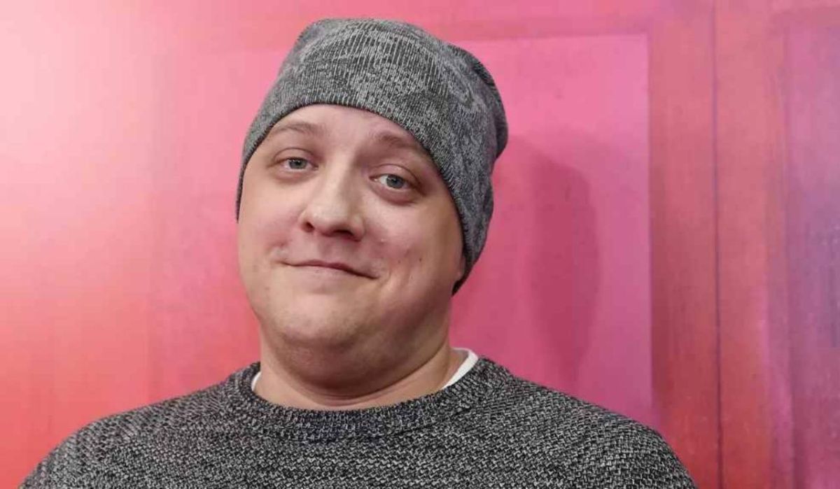 Петров, Бурунов, Харламов и Галустян почтили память Романа Попова Петров, Бурунов, Харламов и Галустян почтили память Романа Попова