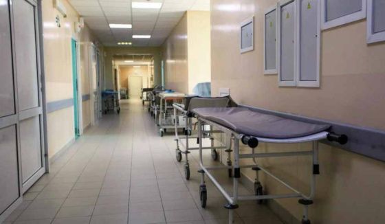 СК сообщил причину нападения 16-летней девушки с ножом на двух сестер