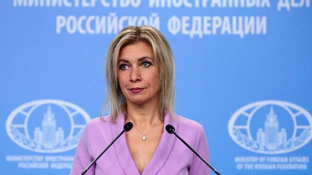 Захарова ответила на угрозы министра обороны ФРГ применить ядерное оружие против России
