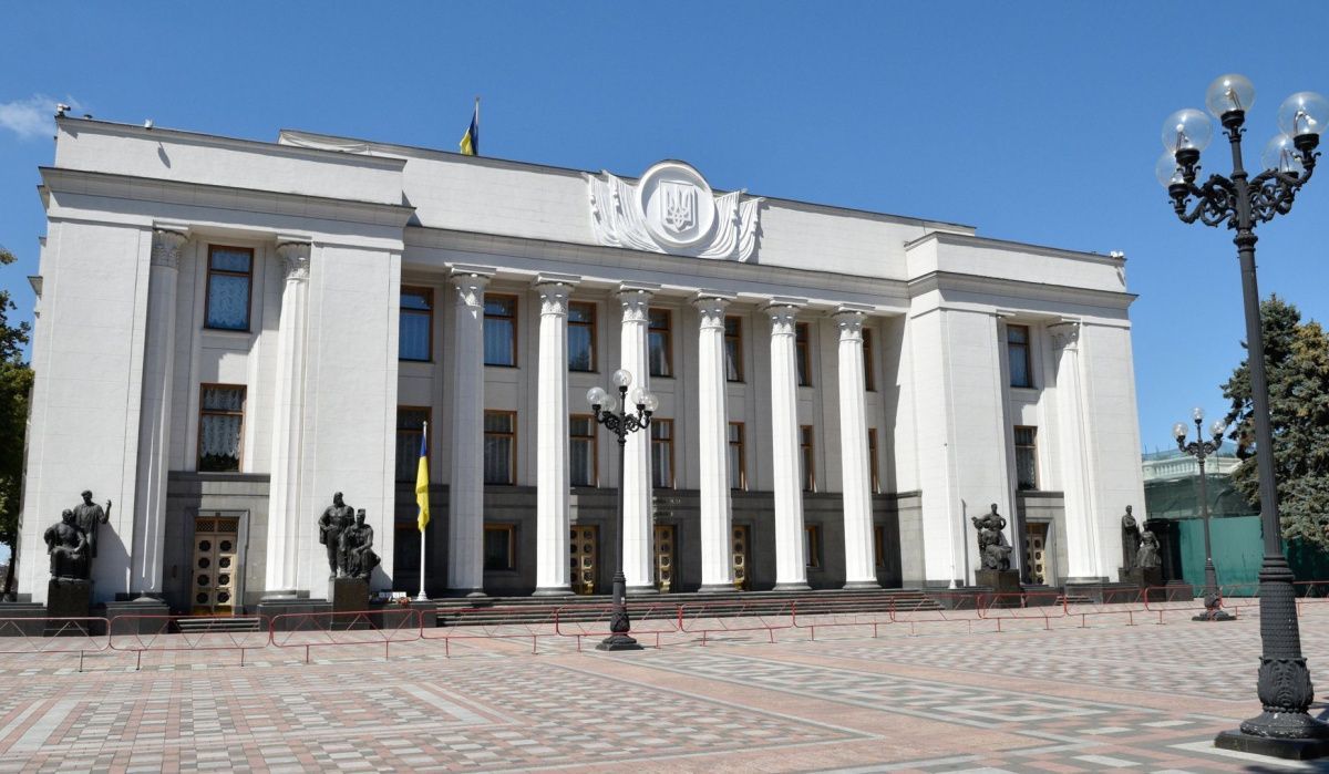 На Украине сгорело около 90% складов торговых сетей — министр