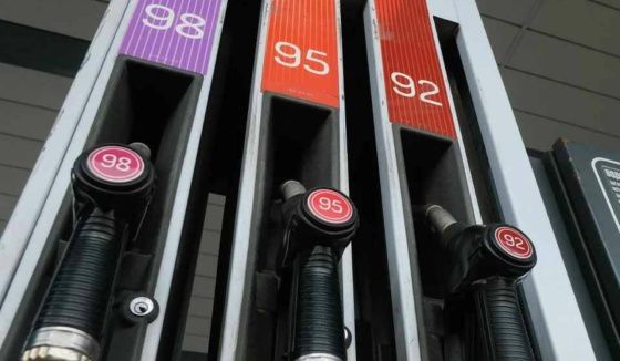 В Прикамье стоимость дизеля на заправках достигла почти 80 рублей