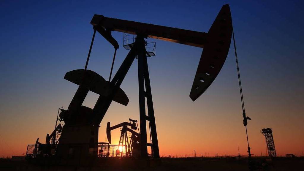 Нефть Brent стоит уже более 80 долларов за баррель