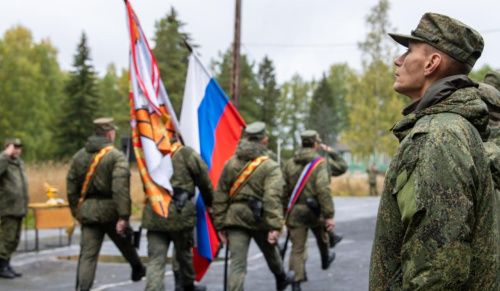 В Минобороны России разъяснили правила передвижения граждан, состоящих на воинском учёте