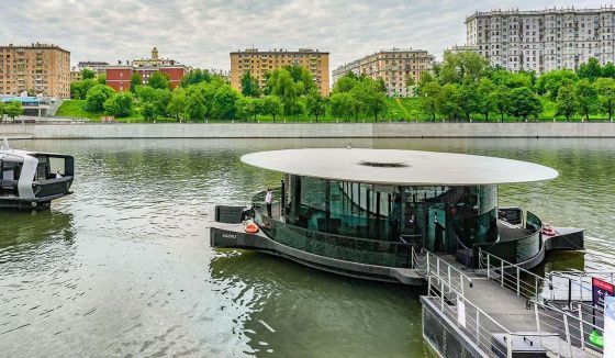 Два причала на Пресненской и Андреевской набережных Москвы капитально отремонтировали