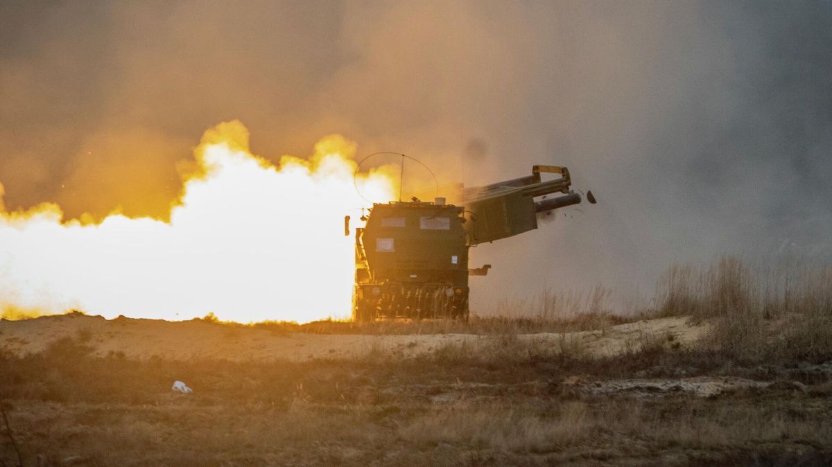 США решили впервые поставить Украине ракеты большей дальности