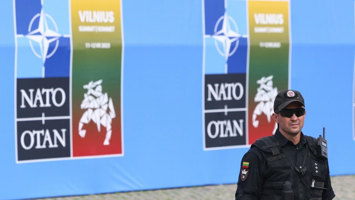 В России объявили саммит НАТО в Вильнюсе проваленным