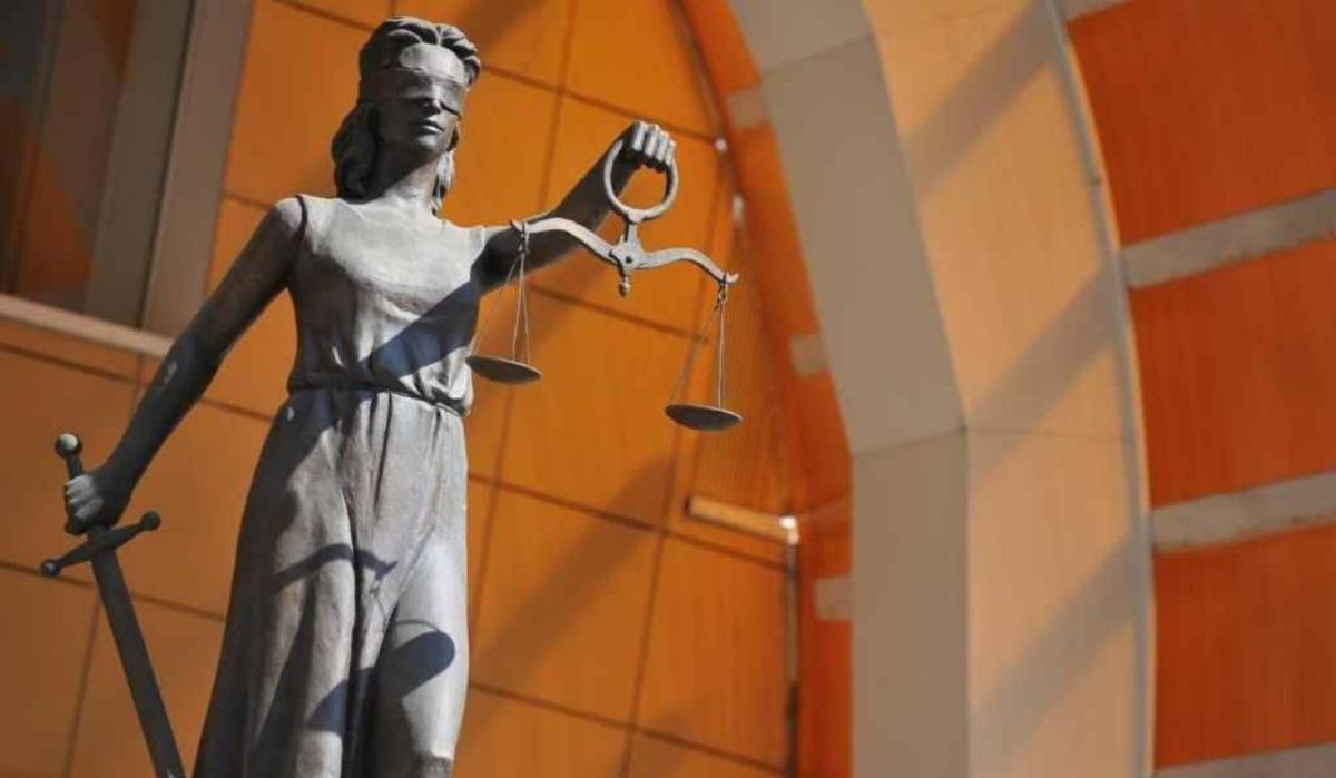 В России запретили показ фильма "Господин Никто против Путина"