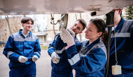 Сборная Москвы победила на чемпионате высоких технологий в Великом Новгороде