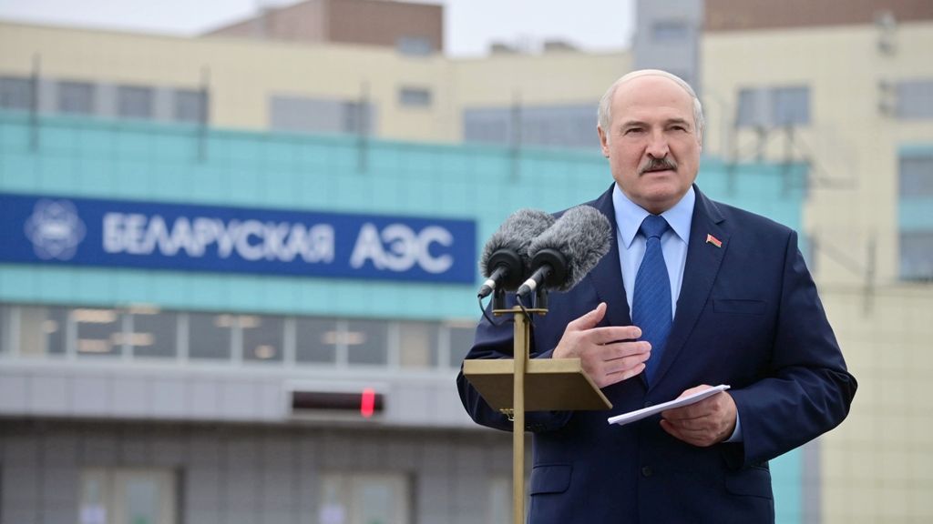 Минздрав Белоруссии отменил масочный режим из-за Лукашенко
