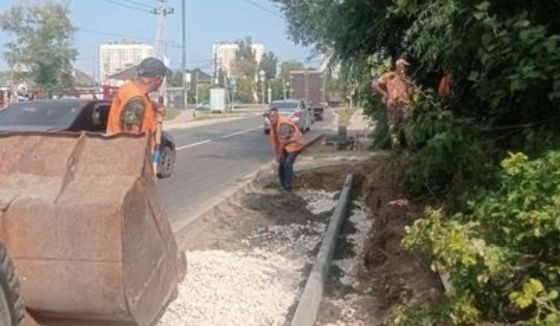 Нижегородцы потребовали отремонтировать тротуар на улице