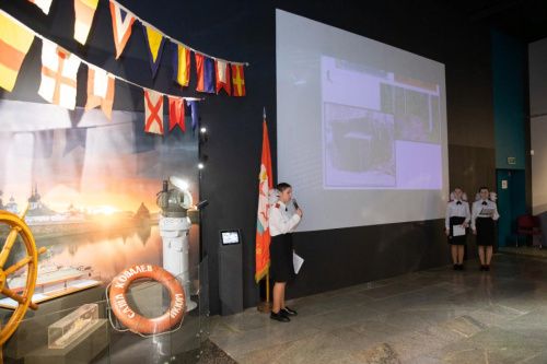 Четыре школьных музея откроют выставку в Музее Победы