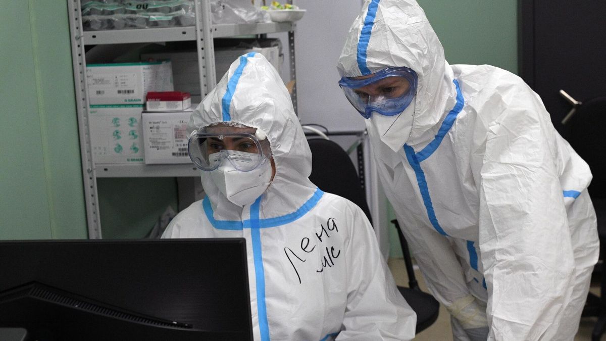В РФ выявили почти 46,5 тысяч новых случаев коронавируса