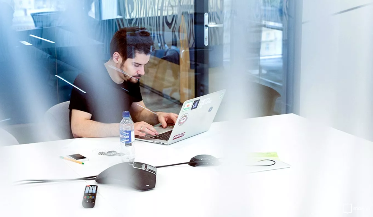 "Яндекс" прокомментировал рекомендации о "прослушке" умных колонок