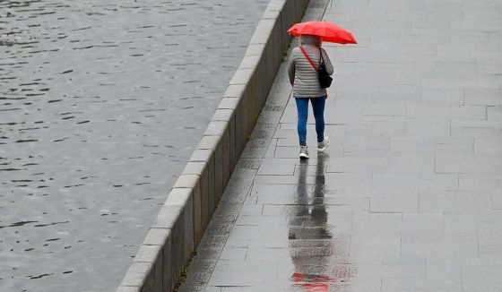 Сильный дождь накроет столицу 31 октября