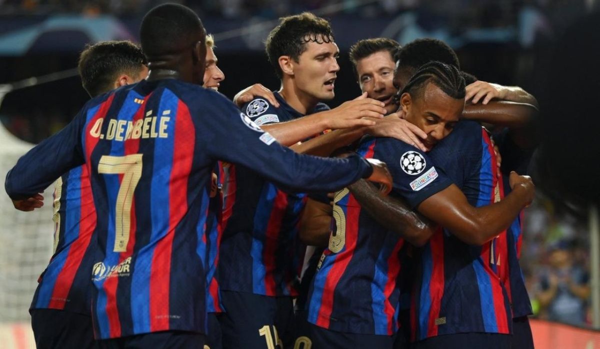 «Барселона» разгромила чешский клуб в Лиге Чемпионов