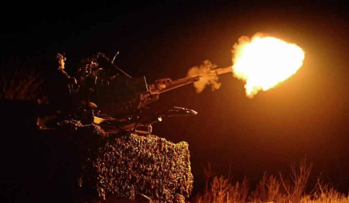 Российская ПВО отразила ночную атаку, сбив почти 150 дронов