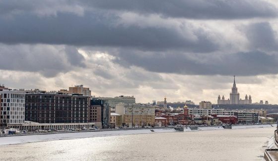 Москвичей ждут мокрый снег, гололед и сильный ветер: прогноз ухудшения погоды
