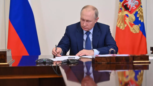 Путин подписал указ о выплате в рублях валютного долга России