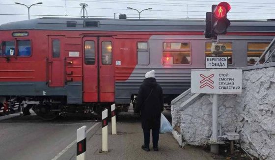 В Ростове перекроют железнодорожный переезд на улице Мечникова